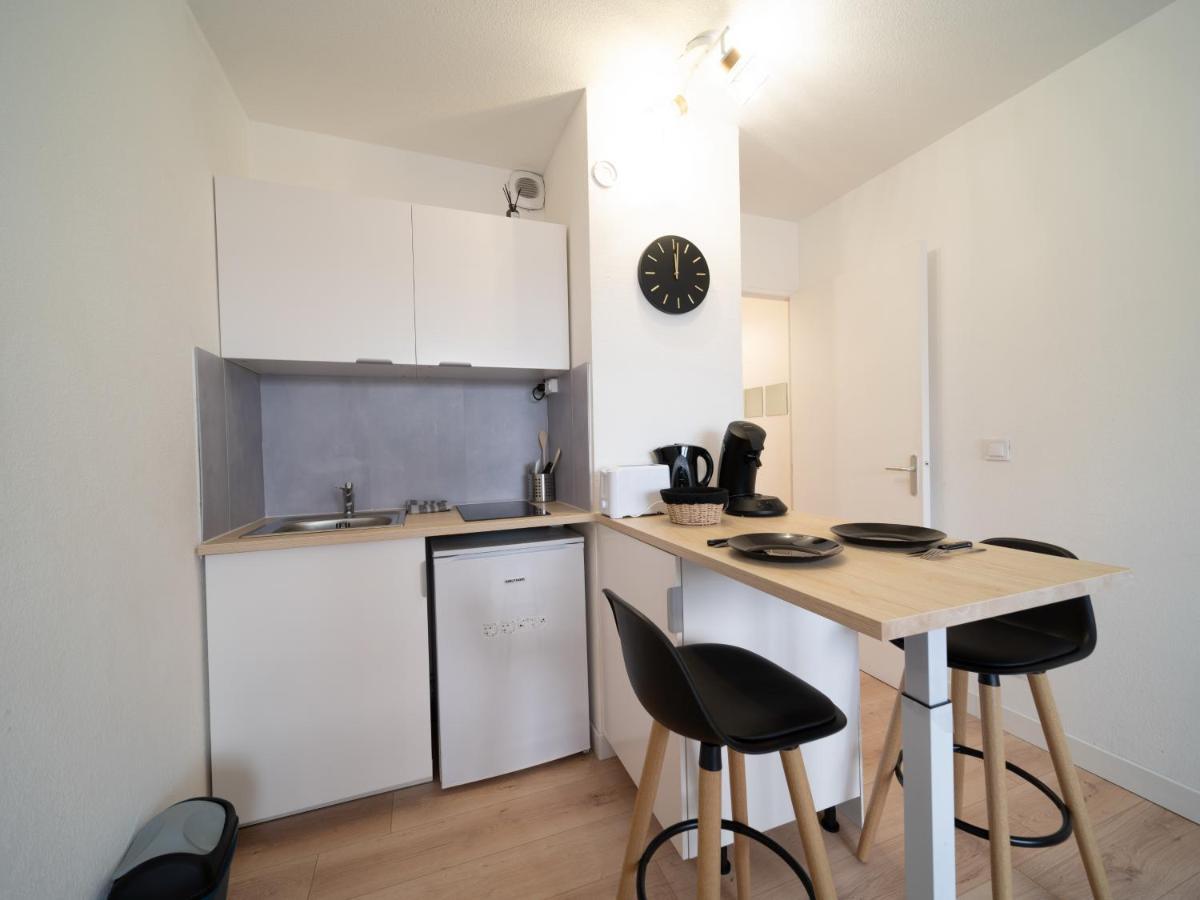 Appartement Climatise Avec Parking A 6Min A Pied De La Gare St Charles Marseille Exteriör bild