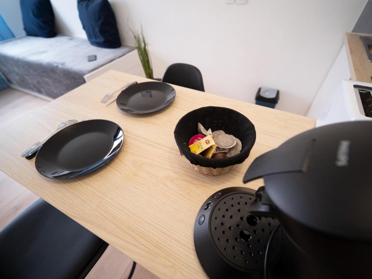 Appartement Climatise Avec Parking A 6Min A Pied De La Gare St Charles Marseille Exteriör bild
