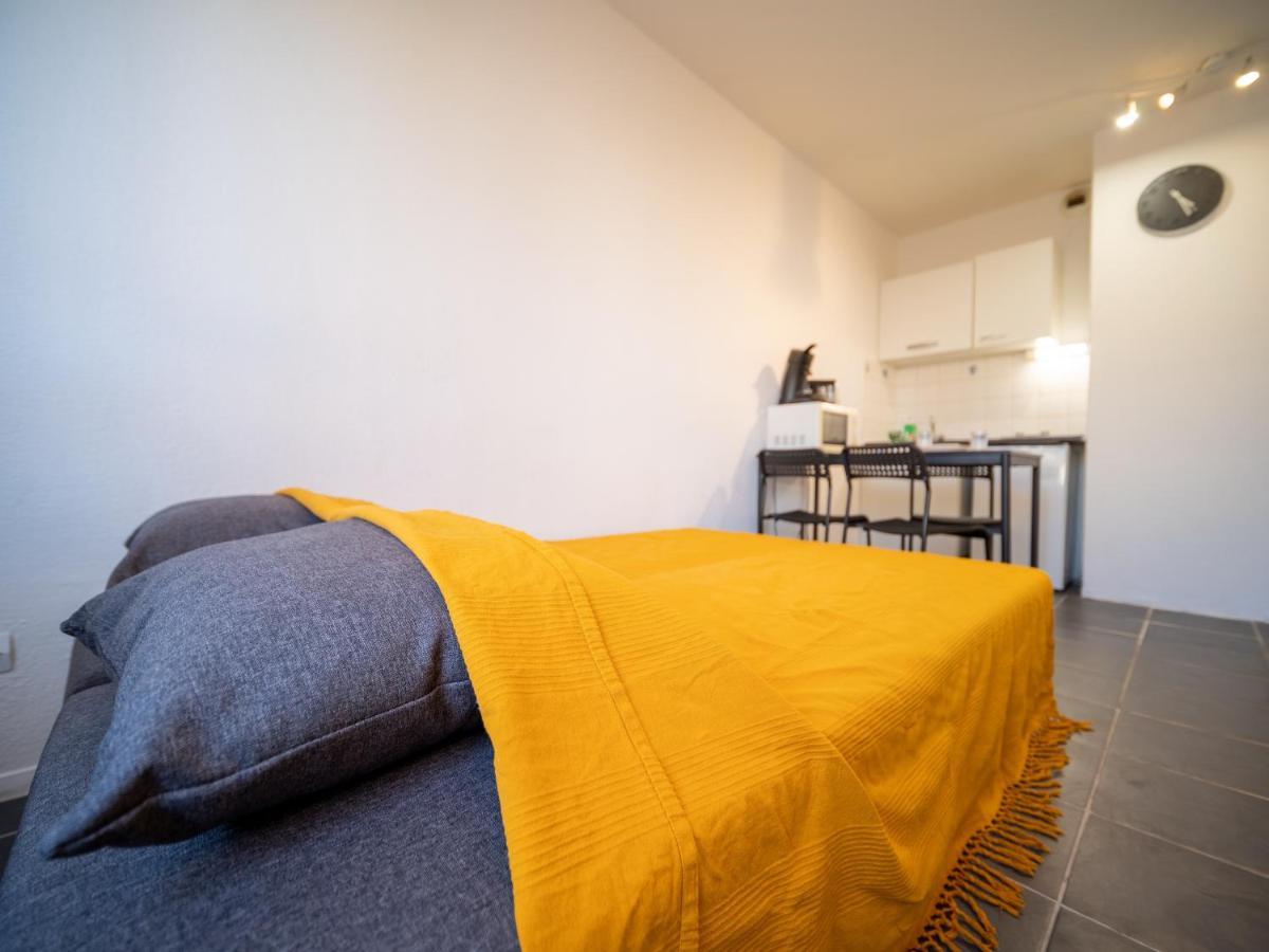 Appartement Climatise Avec Parking A 6Min A Pied De La Gare St Charles Marseille Exteriör bild