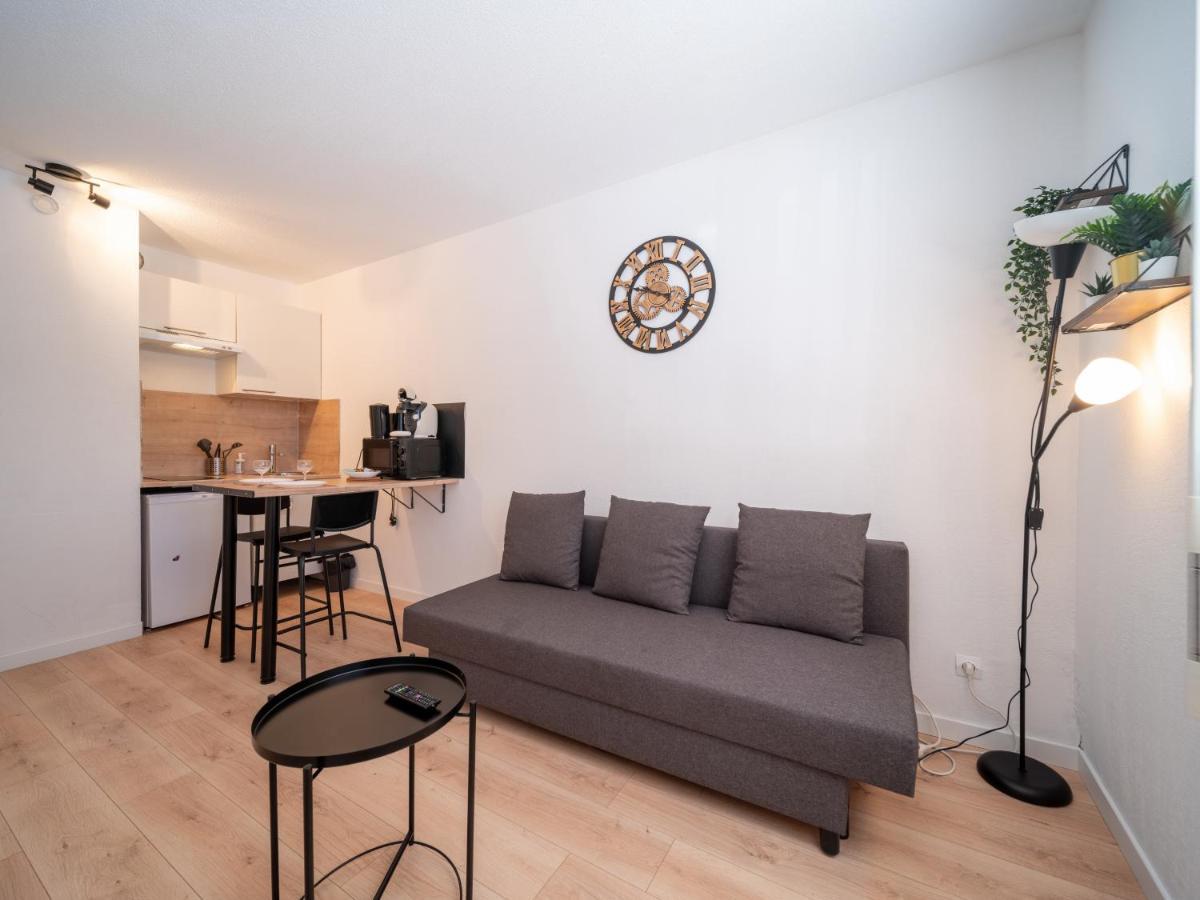 Appartement Climatise Avec Parking A 6Min A Pied De La Gare St Charles Marseille Exteriör bild