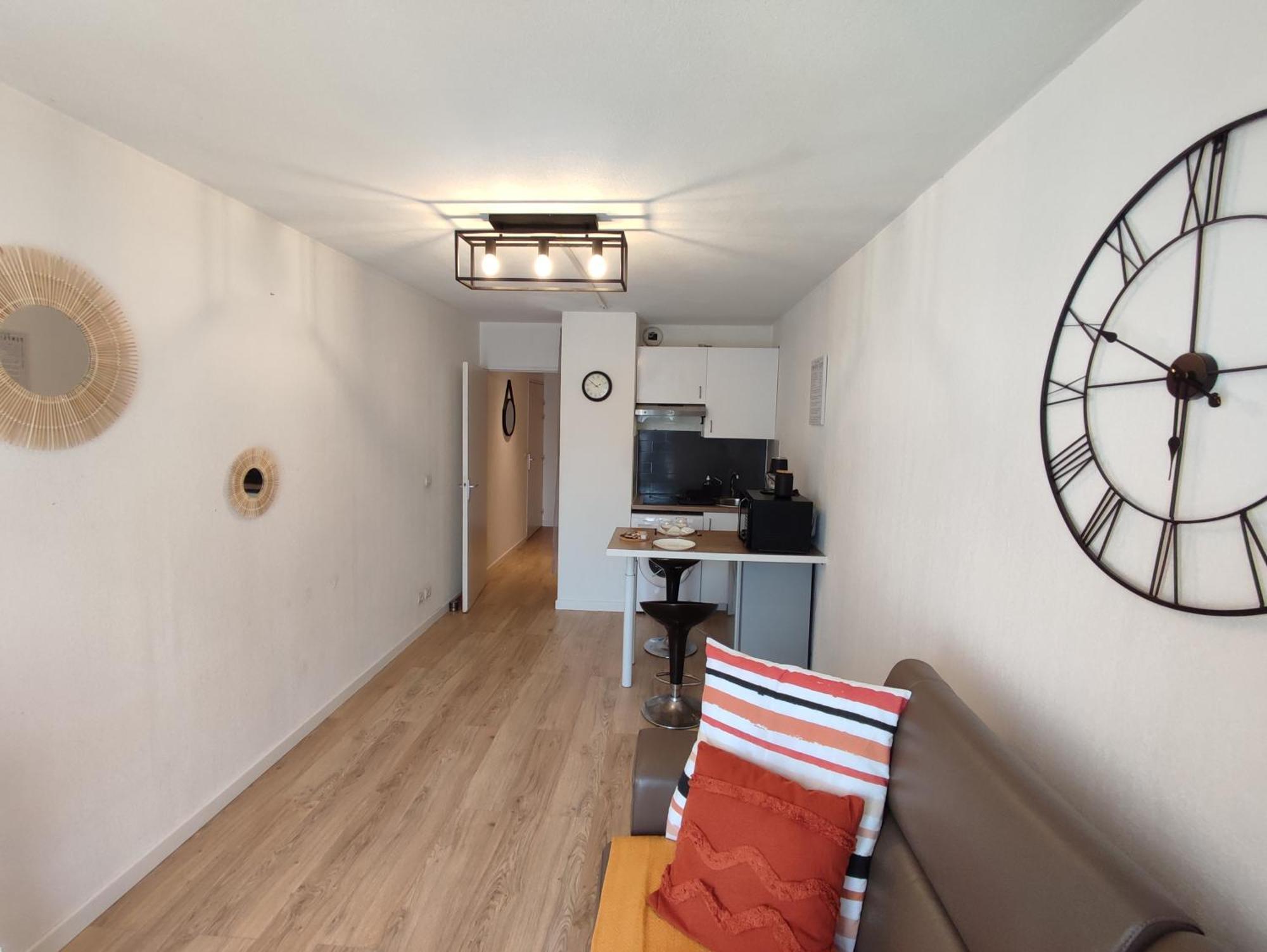 Appartement Climatise Avec Parking A 6Min A Pied De La Gare St Charles Marseille Exteriör bild